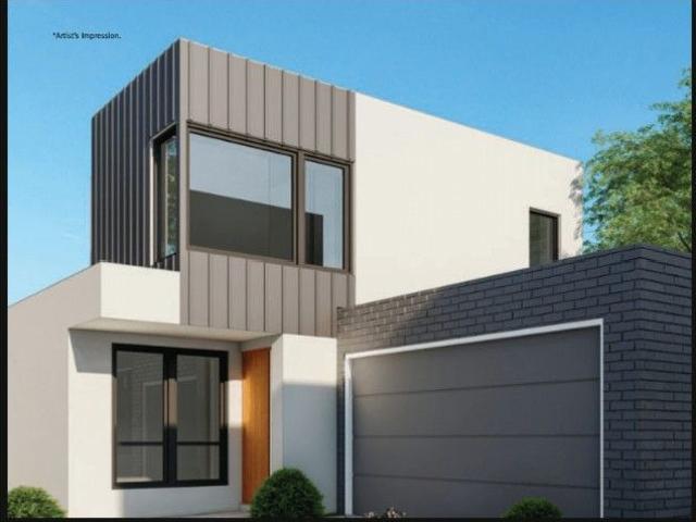 Stylish Coastal Living in the Heart of McCrae $1,055,000
