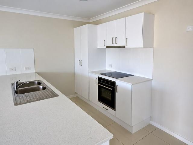 Stylish&comma  Spacious & Low Maintenance Living – Modern 2 Bedroom Unit&excl