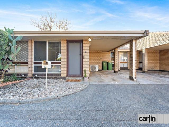 STYLISH COMO LIVING, LOW MAINTENANCE EASE