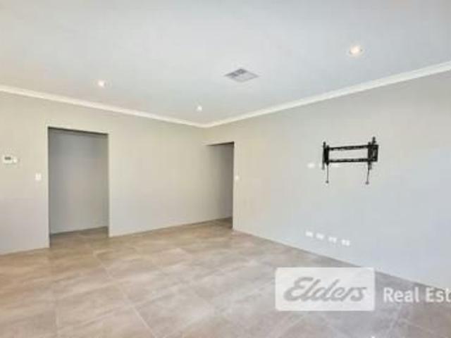 Stylish & Comfortable Family Living in Baldivis
