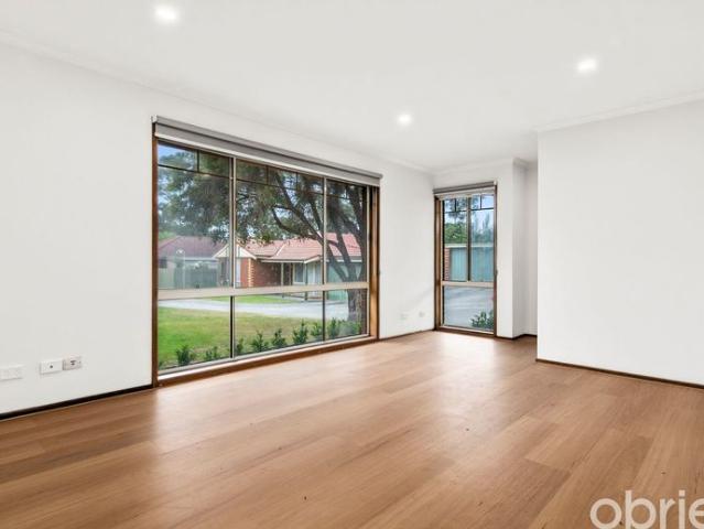 Stylish & Comfortable Living in a Private Setting