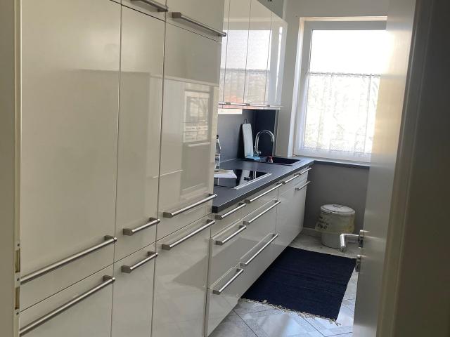 Stylish / comfortable 2 room apartment / Hanover / near city center / whirlpool / good transport connections / public transport, Hannover Amsterdam Apartments for Rent