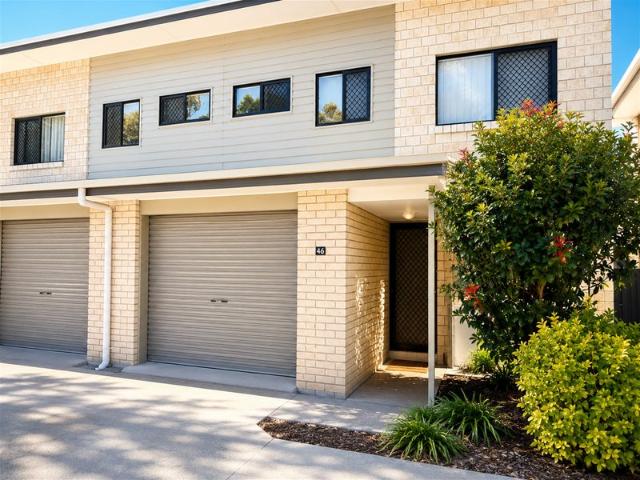 Stylish Contemporary Townhouse in a Prime Richlands Location