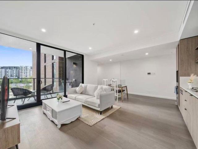 Stylish Contemporary Apartment in the Heart of Zetland | Perfect Home or Investment