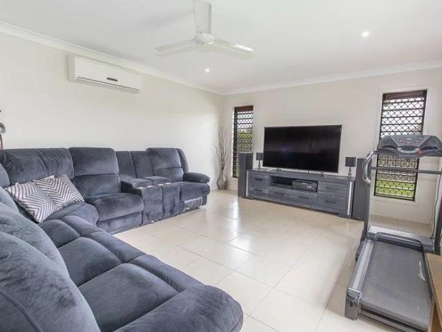 Stylish & contemporary living at its Best!