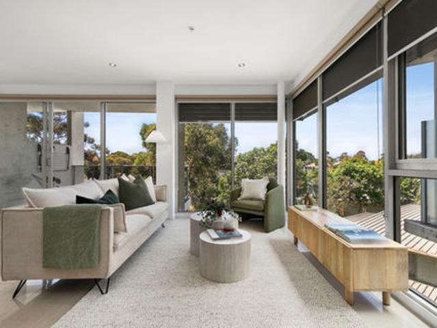 Stylish & Convenient Apartment Living