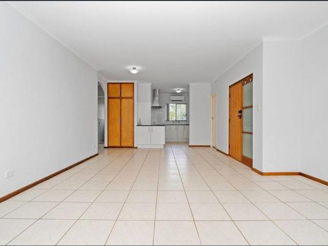 Stylish & Convenient Living on King William Road