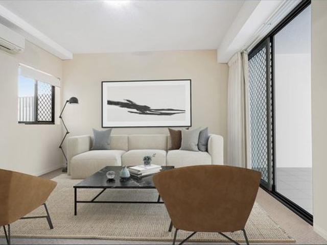Stylish & Convenient Living in Everton Park