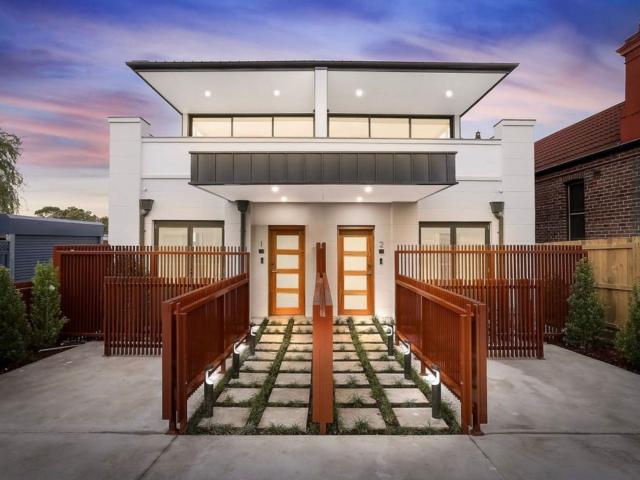 Stylish & Convenient Living in the Heart of Tempe