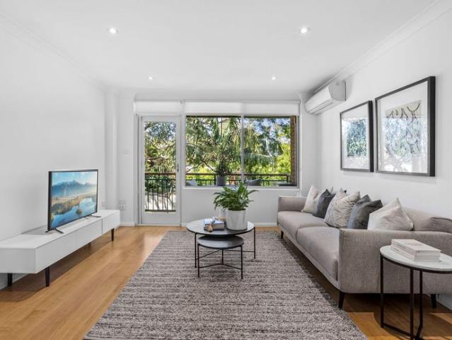 Stylish & Convenient Living in the Heart of Wollstonecraft