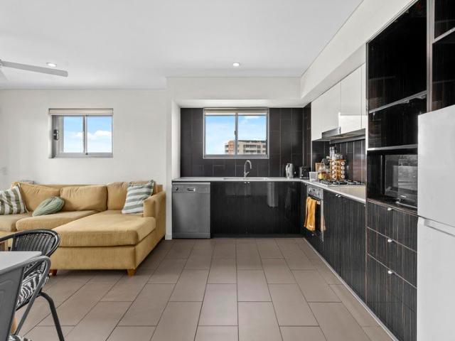 Stylish & Convenient Living in the Heart of Chermside