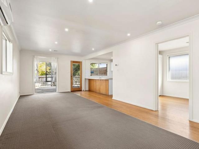 Stylish & Convenient Living in the Heart of Geelong West