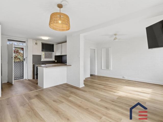 Stylish & Convenient Studio Apartment in Secure Complex