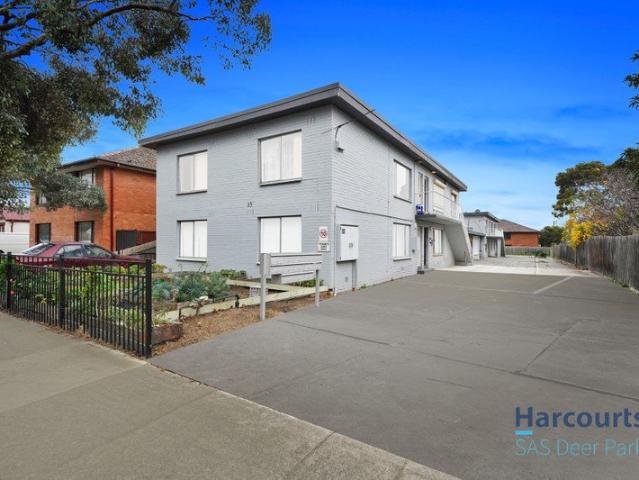 Stylish, Convenient & Perfectly Positioned in the Heart of Albion!