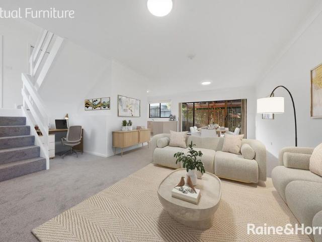 Stylish & Convenient Townhouse Living in a Prime Location