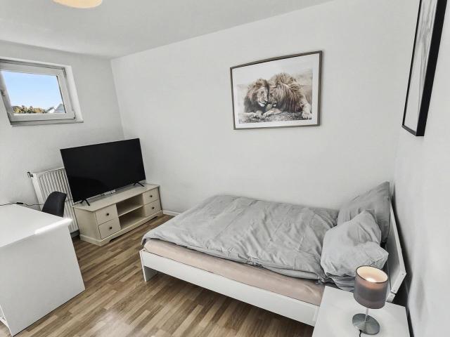 Stylish & Cosy Apartment direct in the city complete fitted, Dresden Amsterdam Apartments for Rent