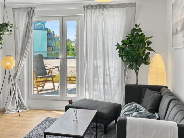 Stylish & Cosy Apartment direct in the city complete fitted, Dresden Amsterdam Apartments for Rent