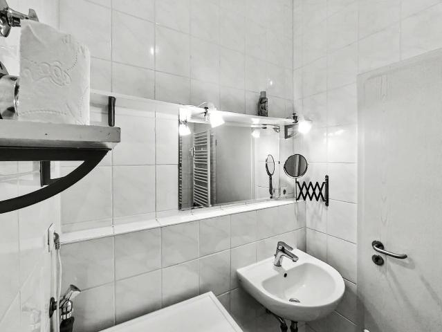 Stylish & Cosy Apartment direct in the city, Dresden Amsterdam Apartments for Rent