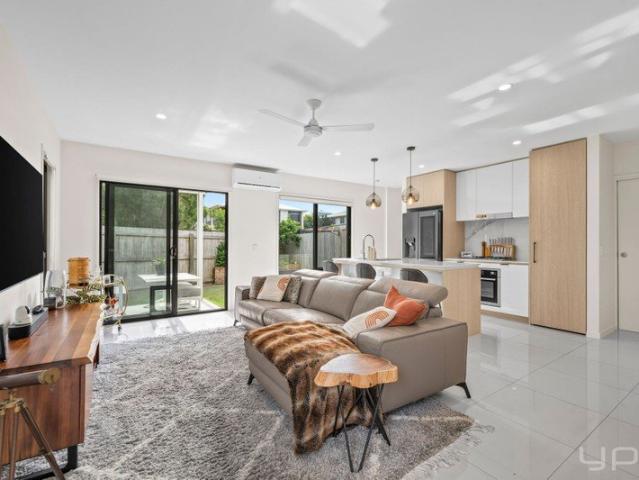 Stylish Corner Townhouse with House Like Appeal in Sought After Gawthern Residences