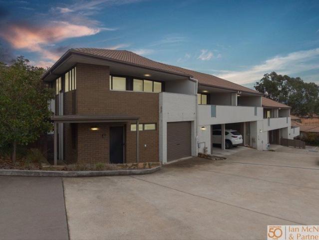 Stylish Dual Level Living in a Prime Location