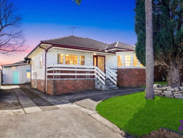 Stylish dual living opportunity with redevelopment site potential STCA