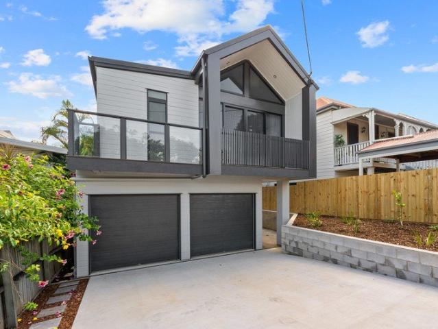 Stylish Dual Living Home Enjoy Massive 13kW Solar Savings