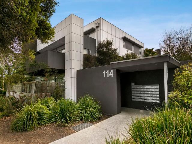 Stylish Design Perfect Location