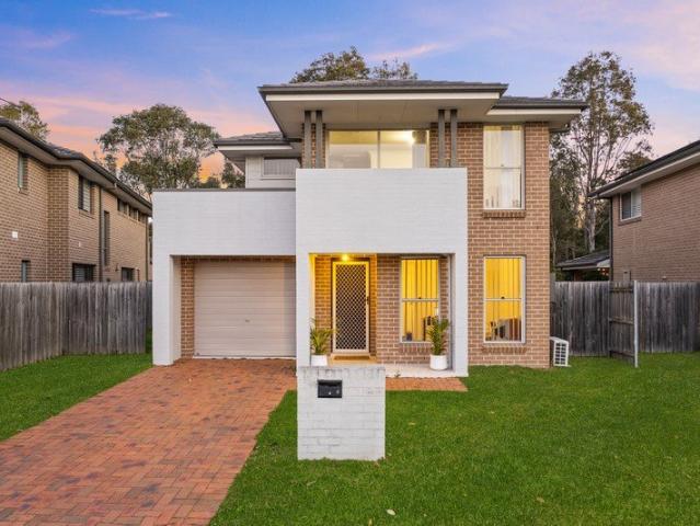 Stylish Double Storey Living with Stunning Golf Course Views