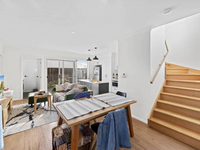 Stylish Executive Townhouse