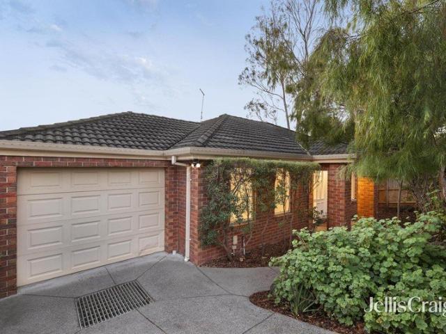 Stylish, easy living steps from Were Street