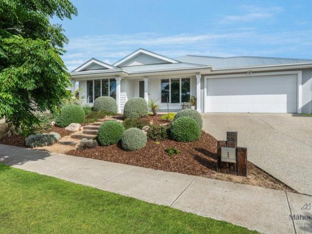 Stylish Entertainer Delivers the Ultimate Coastal Lifestyle