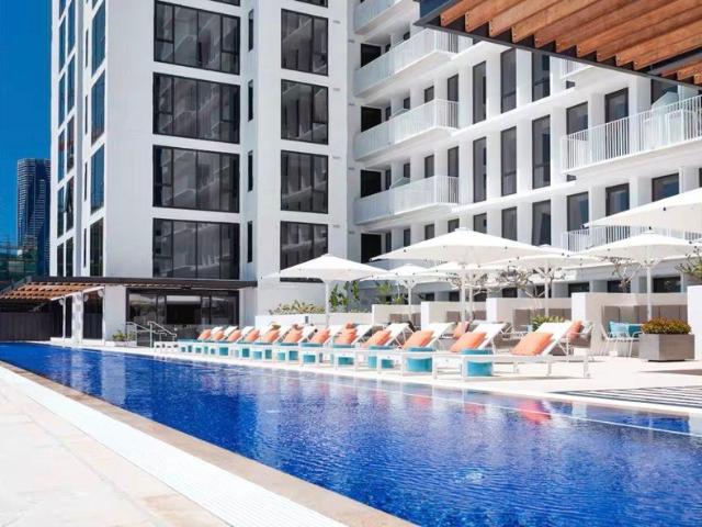 Stylish Fully Furnished 1 Bedroom Apartment in Heart of Spring Hill