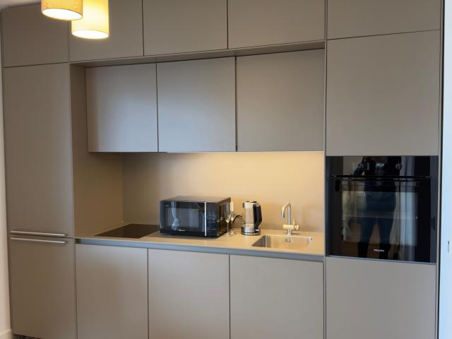 Stylish & Fully Furnished 1 Bedroom Apartment with Balcony in Prime Munich Location