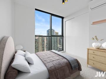 Stylish & Fully Furnished 1 Bedroom Retreat in Prime Location