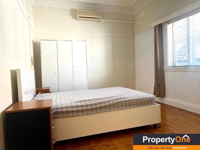 Stylish & Fully Furnished 2 Bedroom Home for Rent