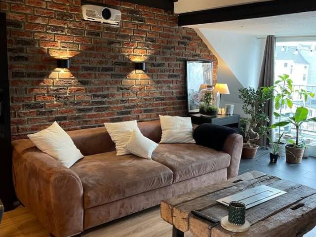 Stylish fully furnished 2 room rooftop apartment with balcony in Düsseldorf city center – ideal for expats & professionals, Dusseldorf Amsterdam Apartments for Rent