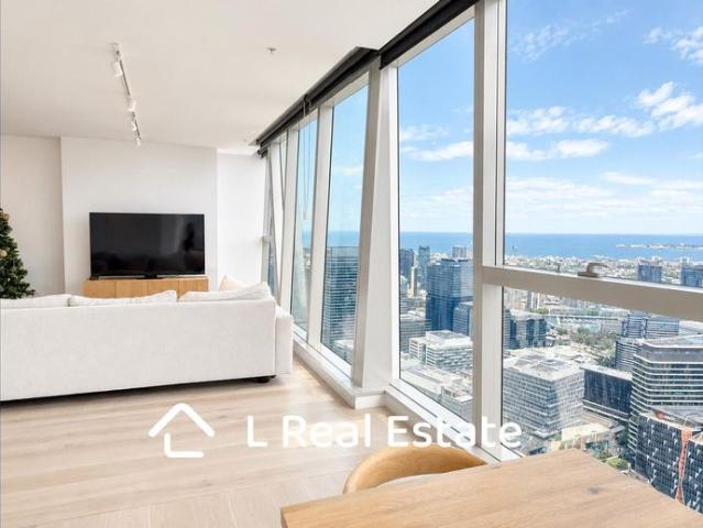 Stylish Fully Furnished 3B2B CBD Apartment – Move In Now!