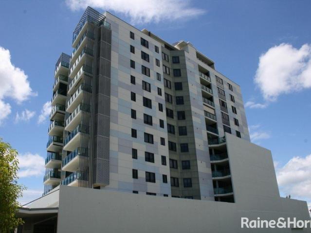 Stylish Fully Furnished Apartment in the Heart of Mackay
