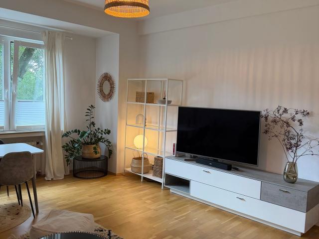 Stylish & Fully Furnished Apartment with Balcony | Stylish Fully Furnished Apartment with Balcony, Dusseldorf Amsterdam Apartments for Rent