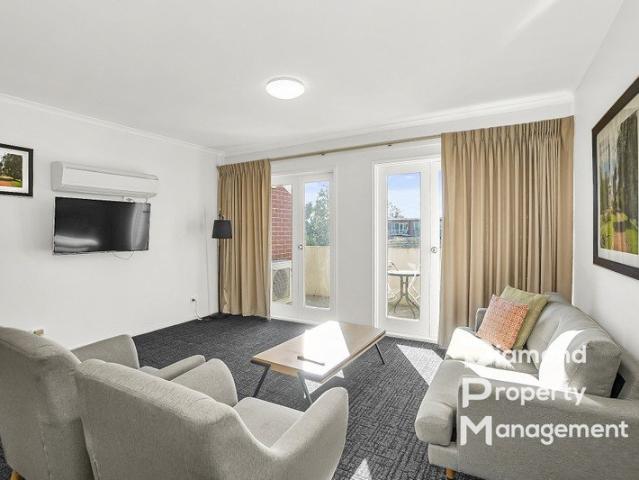 Stylish Fully Furnished Apartments in Prime Kew Location Pool, Parking, All Bills Included!