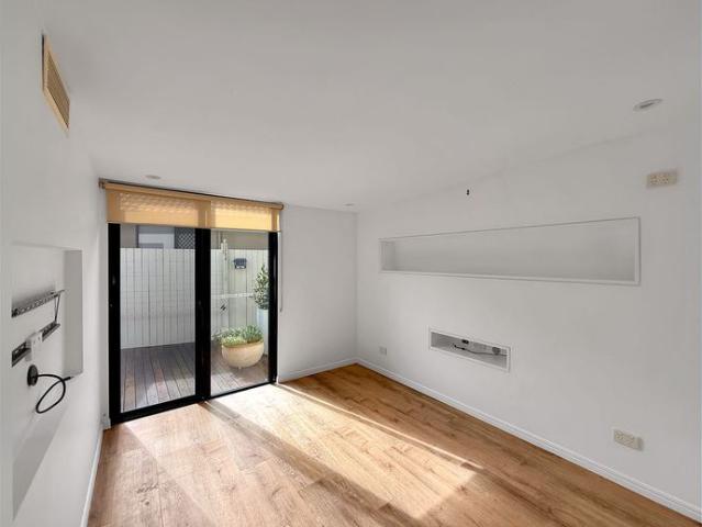 Stylish Fully Furnished Home with a Pool!