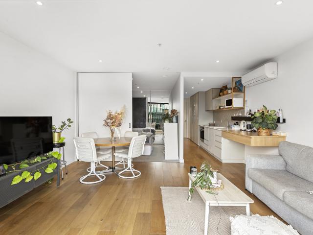 Stylish Fully Furnished Living in the Heart of Richmond