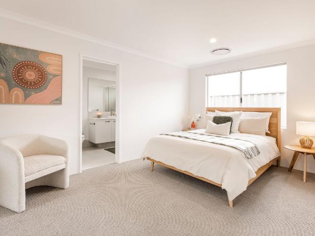 Stylish Fully Furnished Near New Unit