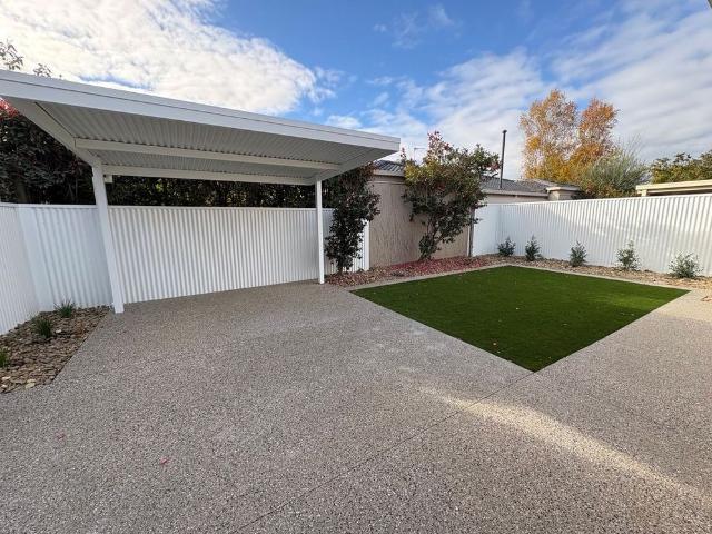 Stylish, Fully Renovated & Unbeatable Central Location