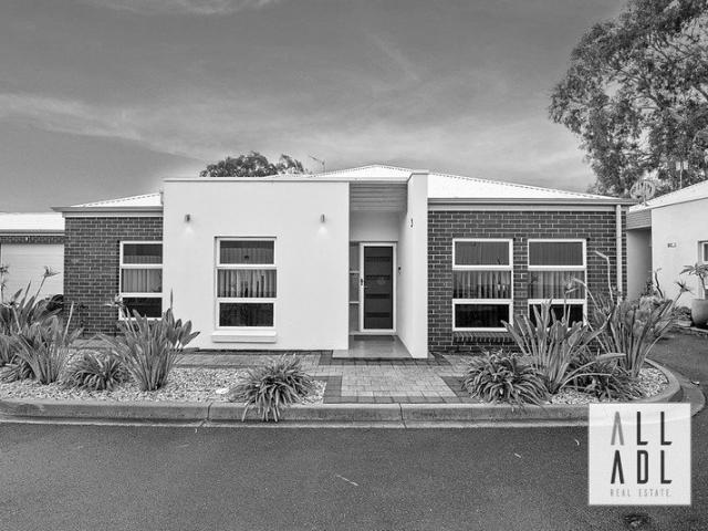 Stylish, Fully Renovated Living with Effortless Indoor Outdoor Appeal