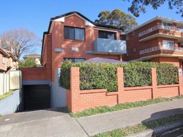 Stylish Full Brick Townhouse with Sunlit Courtyard in Prime Hurstville Location