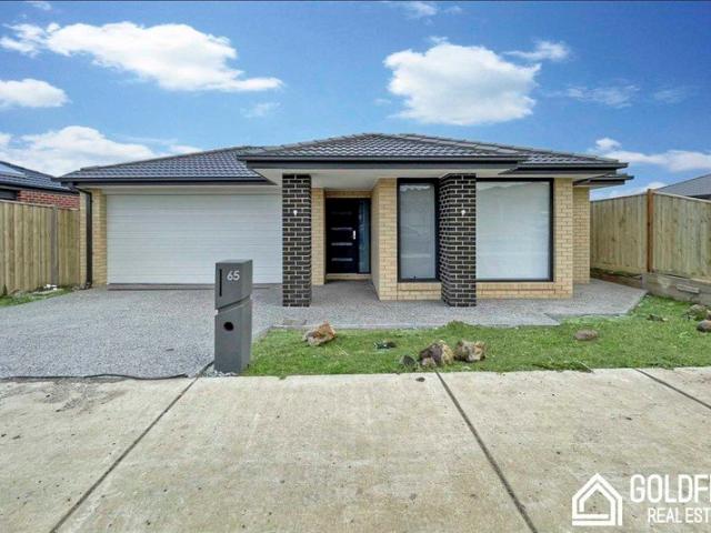 Stylish, Functional & Family Ready 4 Bedroom house for lease in Winter Valley