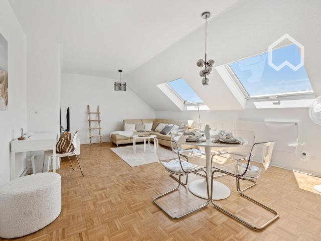 Stylish furnished 2 room apartment in Düsseldorf Unterbilk with cleaning & parking option, Dusseldorf Amsterdam Apartments for Rent
