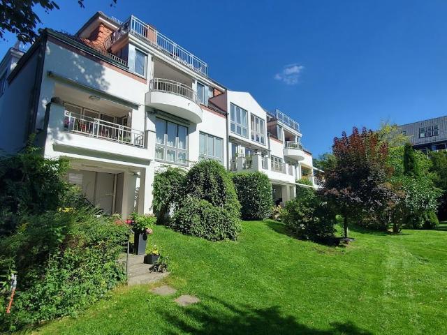 Stylish furnished temporary living in Berlin Dahlem with two terraces