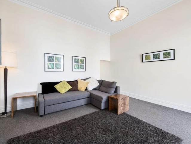 Stylish Furnished Apartment CBD